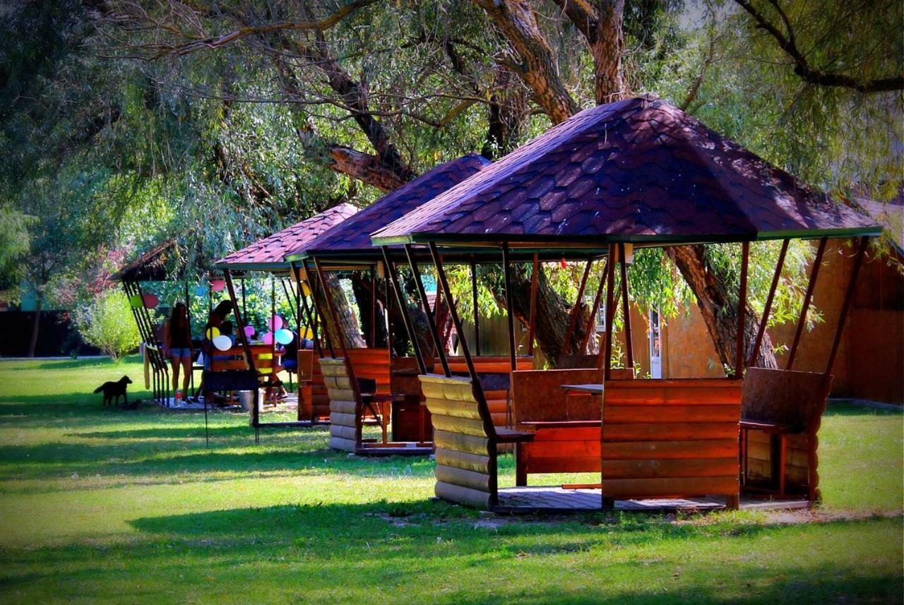 Holiday Park Dunay Kyslytsya Exterior foto