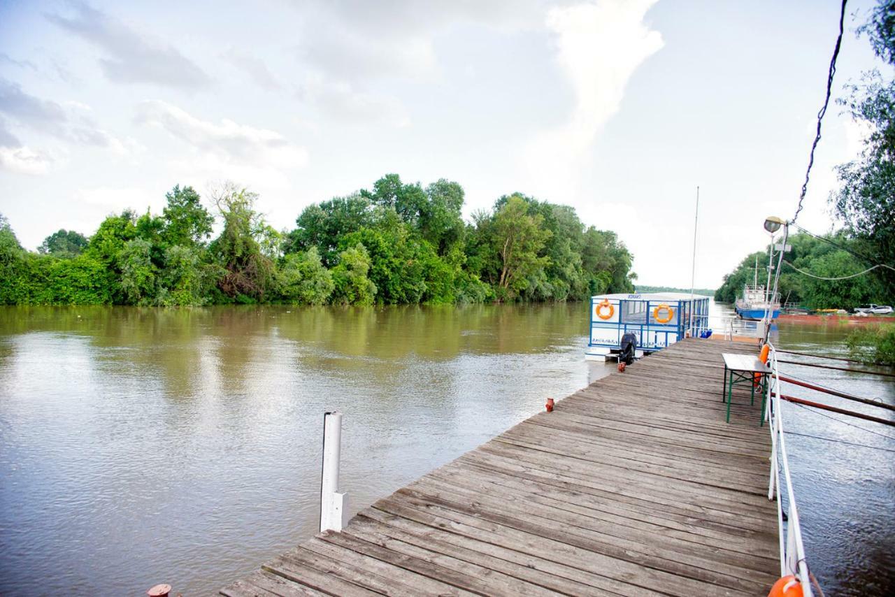 Holiday Park Dunay Kyslytsya Exterior foto